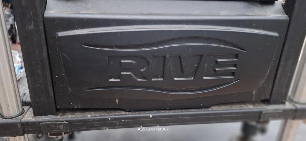 STATION  RIVE D36, Enlèvement