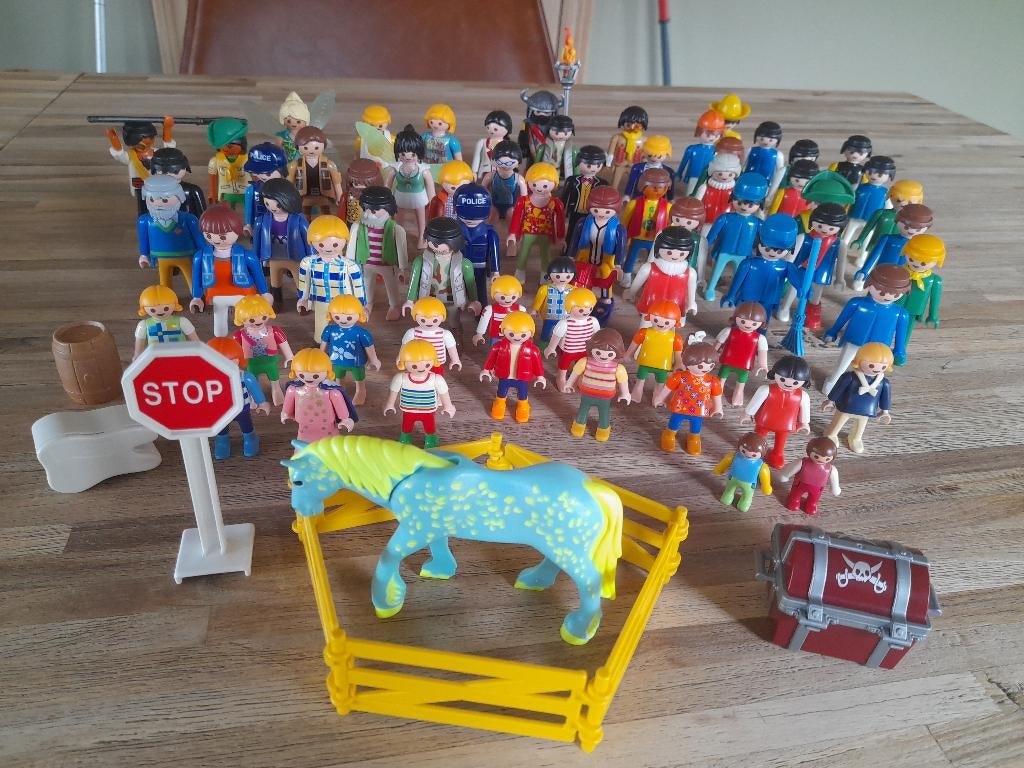 lot 46 Playmobil mâles + cheval, Enlèvement ou Envoi, Comme neuf, Playmobil en vrac