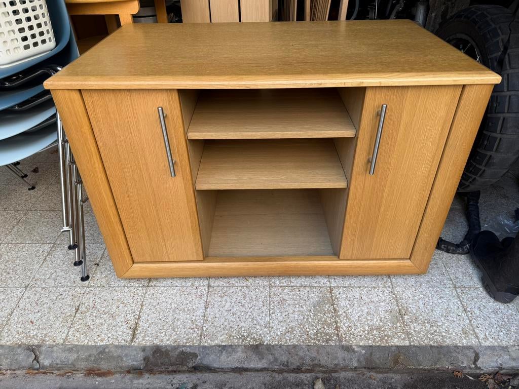 Eetkamer stoelen - vitrinekast - tv leubel, Ophalen, Zo goed als nieuw