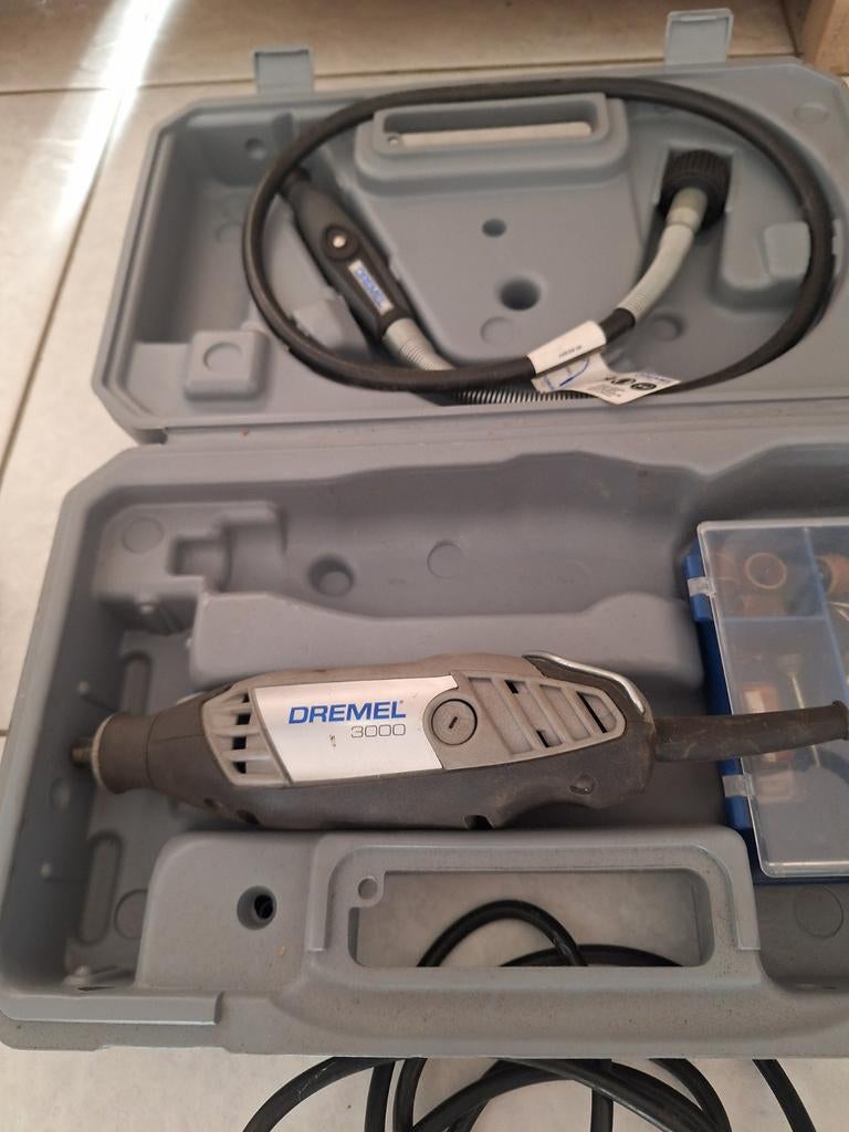 Dremel 3000, Ophalen