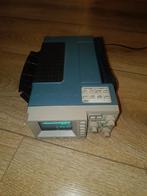 oscilloscope numérique portable Tektronix  224
