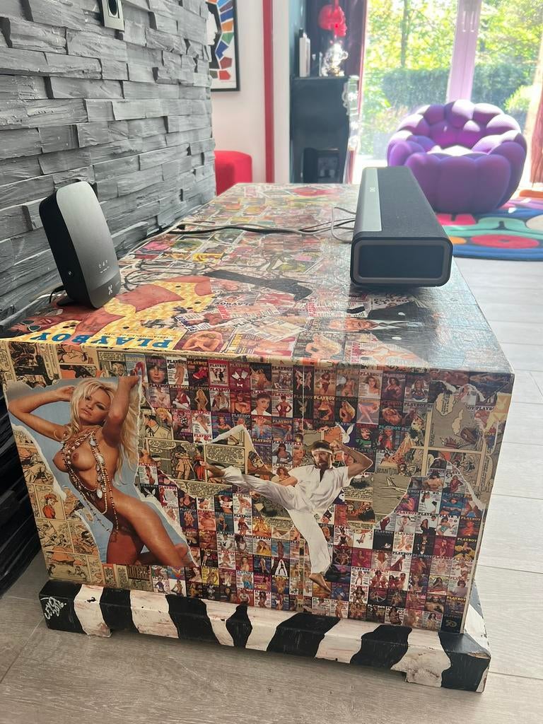 Meuble tv design unique -style pop art/vintage, Maison & Meubles, Armoires | Mobilier de télévision, Utilisé, Moins de 100 cm