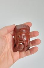 Sculpture sur bois japonaise, Enlèvement