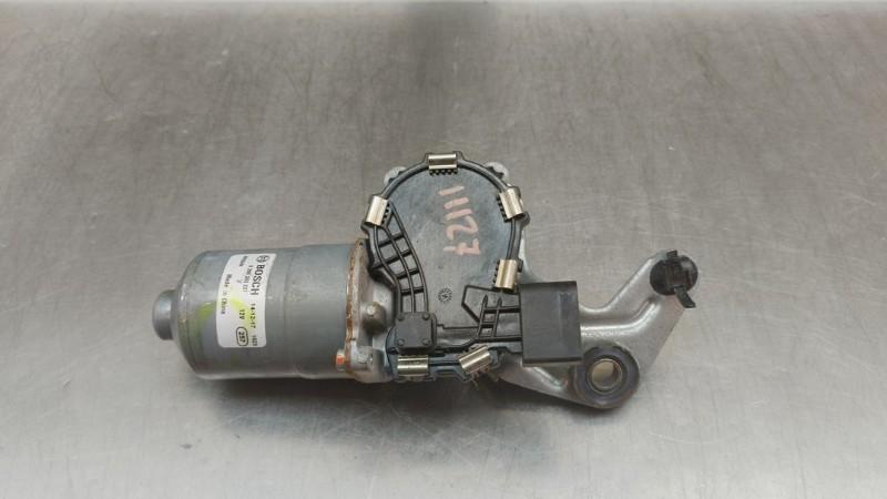 MOTEUR ESSUIE-GLACE AVANT Nissan Pulsar (C13) (01-2013/-), Autos : Pièces & Accessoires, Robert Bosch AG, Utilisé, Robert-Bosch-Allee 1
74232  Abstatt, DE