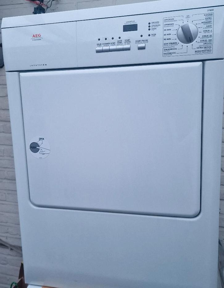 Perfect functionerende AEG droogkast met afvoer, Elektronische apparatuur, Droogkasten, Gebruikt, Luchtafvoer, Voorlader, Ophalen