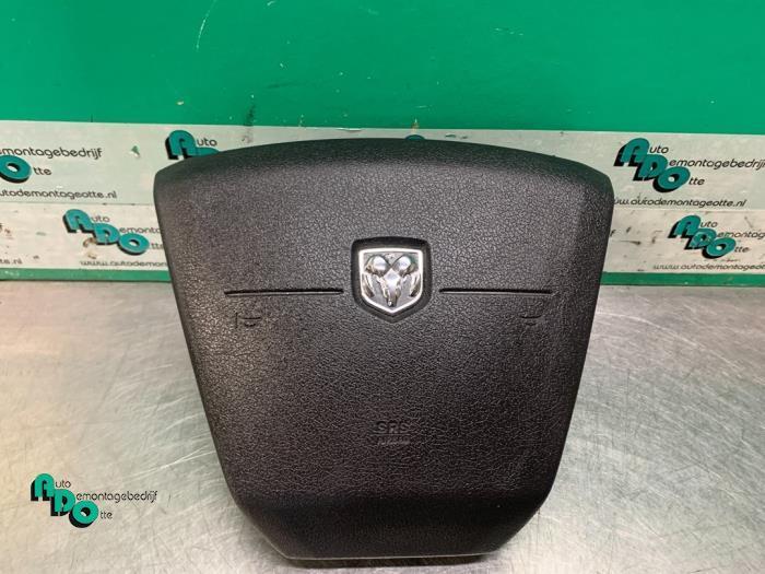 Airbag gauche (volant) d'un Dodge Caliber, Autos : Pièces & Accessoires, Autres pièces automobiles, Dodge, Utilisé, 3 mois de garantie