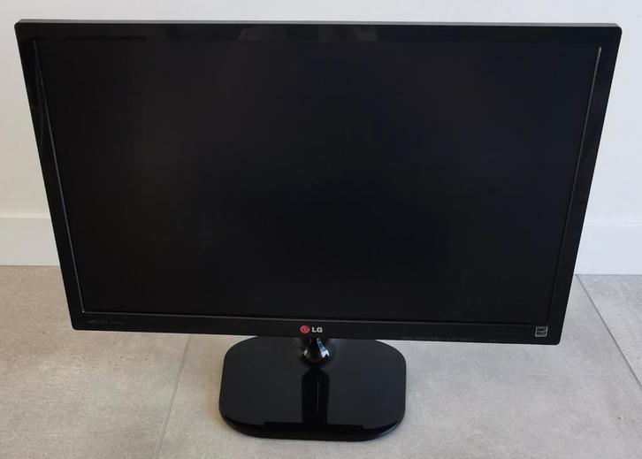 LG 24 inch LED monitor – Full HD, Computers en Software, Monitoren, HDMI, VGA, LED, HD, Ophalen
