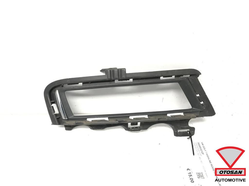 VW Golf 7 Highline Calandre Antibrouillard Droit Chrome 5G08, Autos : Pièces & Accessoires, Carrosserie & Tôlerie, Pare-chocs
