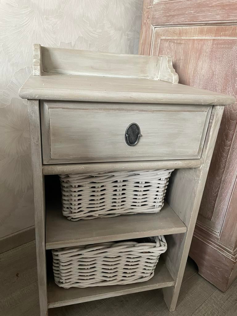 Klein opbergkastje met 2 mandjes, 25 à 50 cm, Moins de 100 cm, Enlèvement, Utilisé