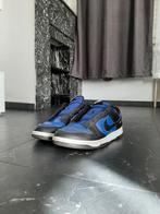 Nike dunk low zwart/blauw maat 43, Kleding | Heren, Schoenen, Ophalen, Gedragen, Nike, Sneakers