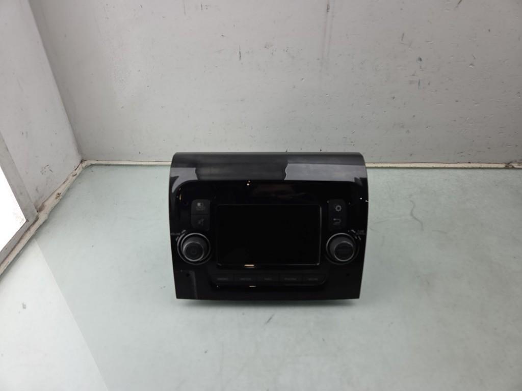 SYSTEME NAVIGATION GPS Fiat Ducato (250) (01-2006/07-2014), Utilisé, Fiat, Continental AG, Continental-Plaza 1
30175  Hannover, DE
