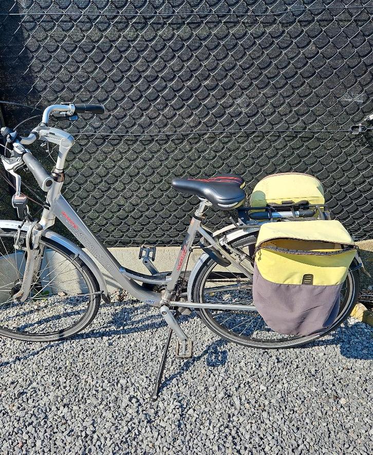 Damesfiets Batavus, Fietsen en Brommers, Fietsen | Dames | Damesfietsen, Gebruikt, Batavus, (Extra) lage instap, Versnellingen