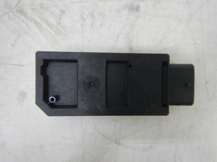 Module keyless vehicle Volkswagen Golf (22736398), Auto-onderdelen, Elektronica en Kabels, Gebruikt, Ophalen of Verzenden