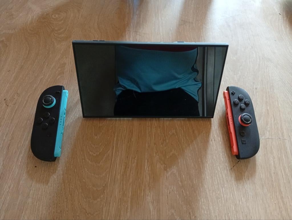 Nintendo switch 2 met games, Met games, Met 2 controllers, Ophalen of Verzenden, Zo goed als nieuw