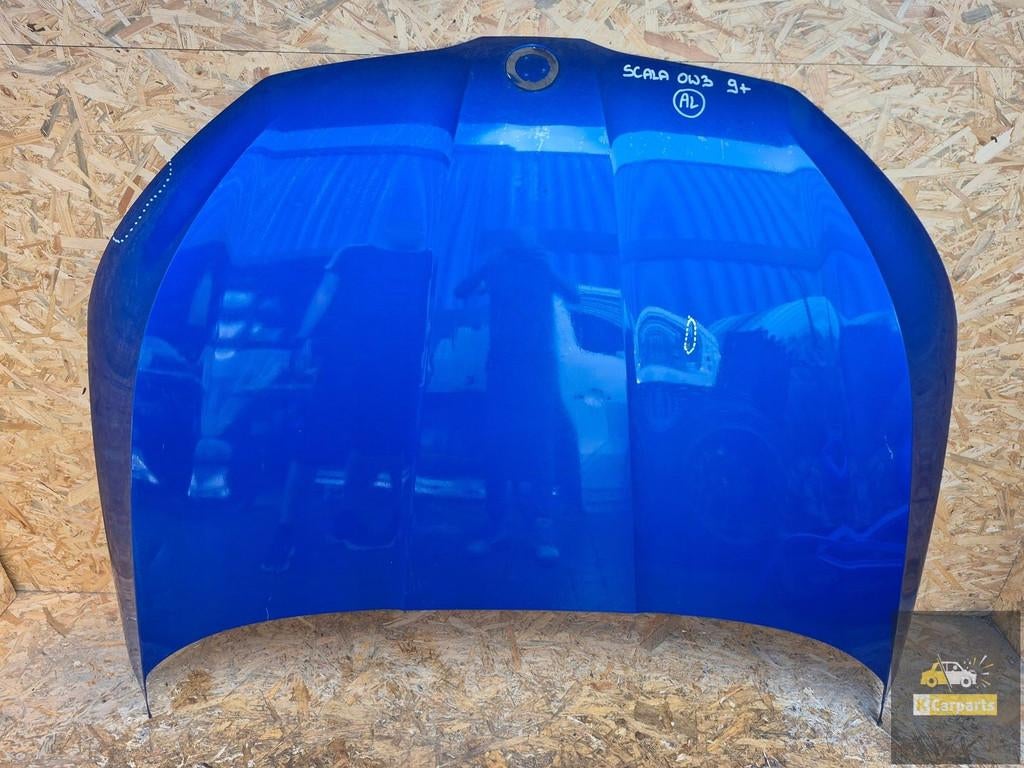 Capot de moto Skoda Scala, Infoline@skoda-auto.cz, Tr. Vaclava Klementa 869
293 01  Mlada Boleslav, CZ, Utilisé, Skoda