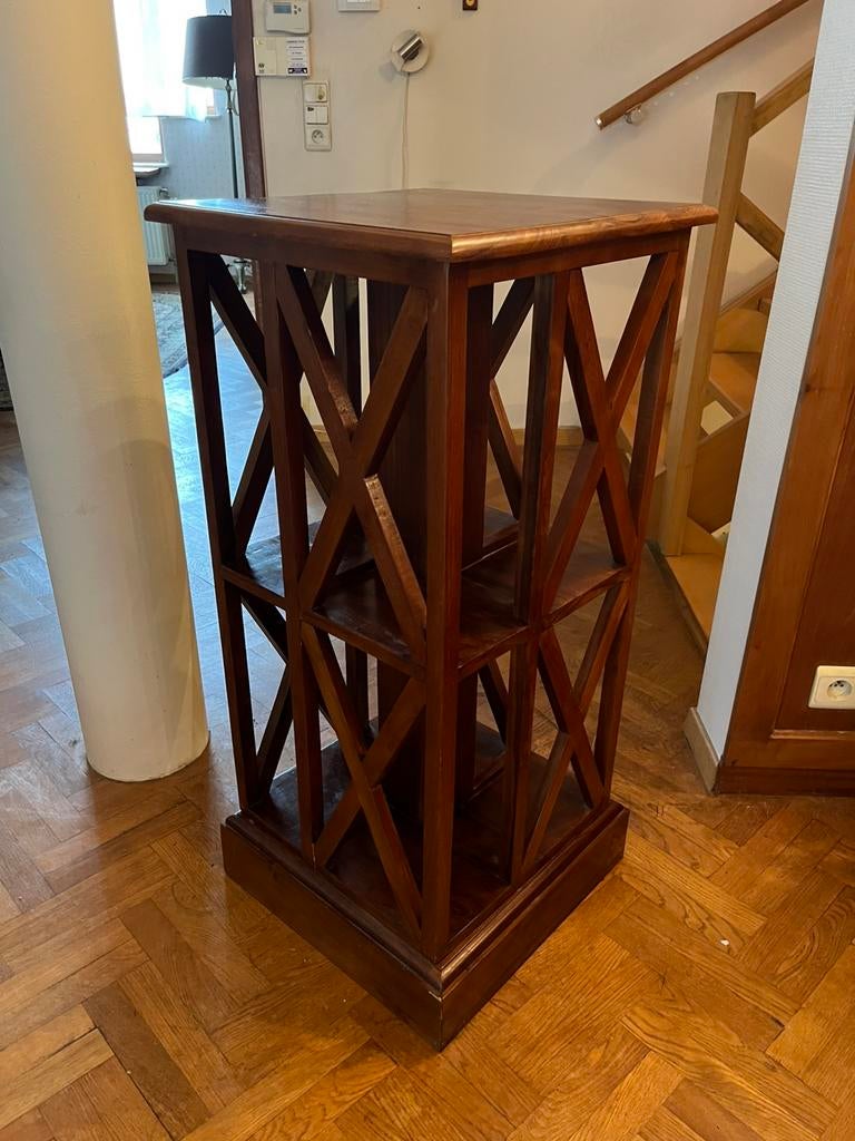 Table d’appoint pour livres tournante, Maison & Meubles, Enlèvement, Utilisé