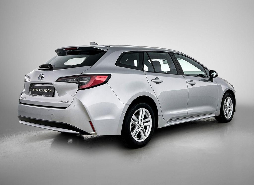 Toyota Corolla Touring Sports 2.0 Hybrid Style e-CVT | Navig, Gebruikt, 103 g/km, https://public.car-pass.be/vhr/fbacdedd-2deb-4b4f-9a54-3994193354a7