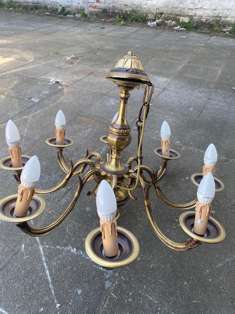 Lustre ancien, Enlèvement