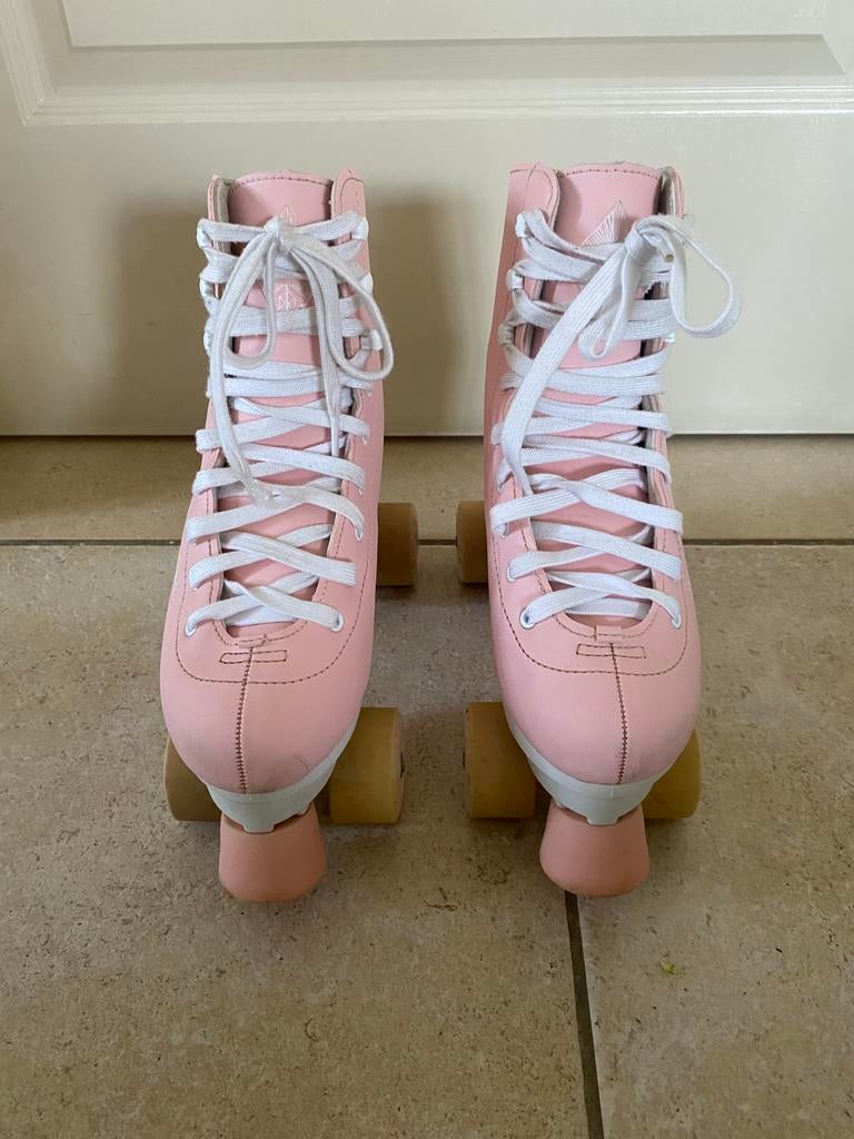 Roze rolschaatsen, Ophalen, Zo goed als nieuw