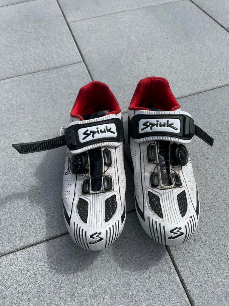 Klikschoenen, Ophalen, Gebruikt