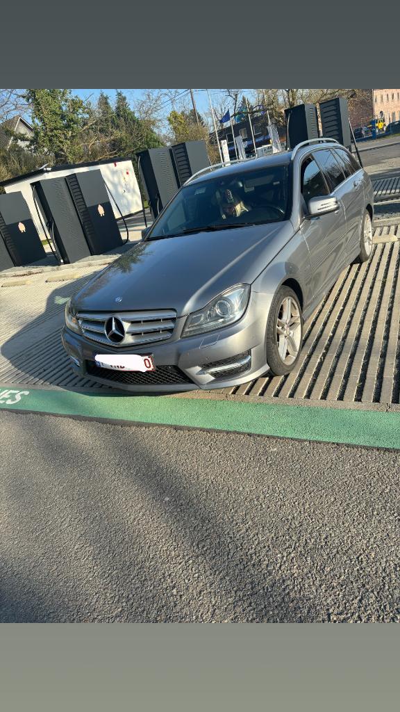 Mercedes c180 amg, Achat, 1800 kg, Cruise Control, Boîte manuelle