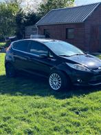 Ford fiesta titanium . 3000euro prêt à immatriculer, Autos, Ford, Euro 5, Achat, Carnet d'entretien, 5 portes
