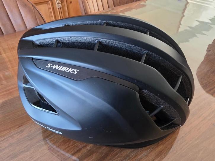 Sworks Specialized Prevail 3 avec protection L, Vélos & Vélomoteurs, Accessoires vélo | Casques de vélo, Comme neuf, L, Enlèvement