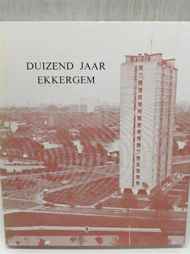 duizend jaar Ekkergem Gent, Ophalen of Verzenden, Zo goed als nieuw