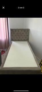 Boxspring 1 persoon, Ophalen, Zo goed als nieuw, Grijs
