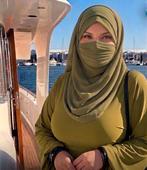 Femme sérieuse cherche homme sérieux, Contacts & Messages