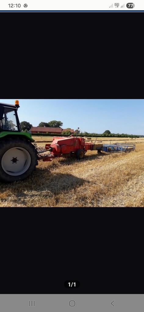 Kleine balen tarwe stro, Ophalen