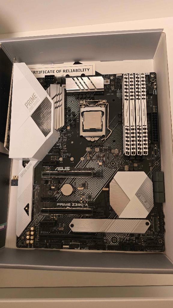 CPU Intel i9-9900K Platform 32GB 3200MHz ASUS Z390-A, Computers en Software, Moederborden, Gebruikt, Intel, DDR4, Ophalen