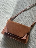 Schoudertas Cognac - Sticky Lemon, Handtassen en Accessoires, Tassen | Schoudertassen, Ophalen, Zo goed als nieuw