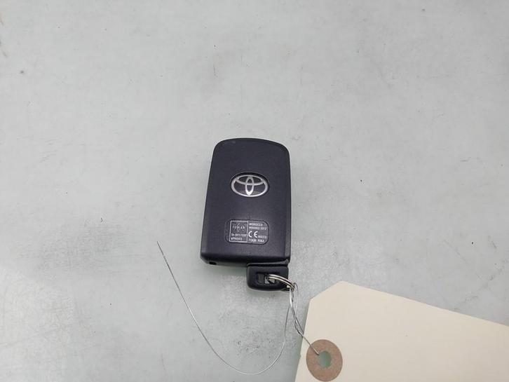 CLE Toyota RAV4 (A4) (01-2012/09-2019) (|8990442180|), Autos : Pièces & Accessoires, Autres pièces automobiles, Toyota, Utilisé