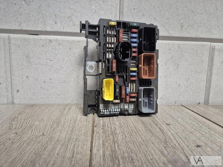 Peugeot 407 3008 Citroen C4 C5 zekeringkast BSM 9664705980, Auto-onderdelen, Elektronica en Kabels, Peugeot, Gebruikt, Ophalen of Verzenden