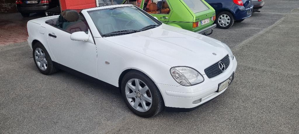 Slk 200 61000km 1999, Autos, Mercedes-Benz, Noir, Rétroviseurs électriques, Automatique, Particulier