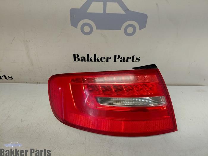 Feu arrière gauche d'un Audi A4, Autos : Pièces & Accessoires, -, -, 3 mois de garantie, Audi