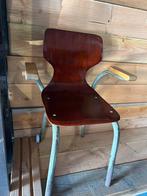 Vintage kleuterstoel, Ophalen, Zo goed als nieuw