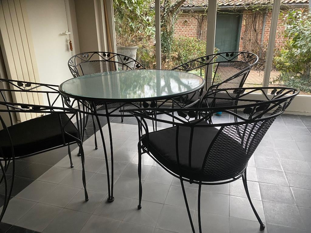 Metalen tuintafel met glazen blad, Tuin en Terras, Tuintafels, Ophalen, Zo goed als nieuw, Rond, Metaal