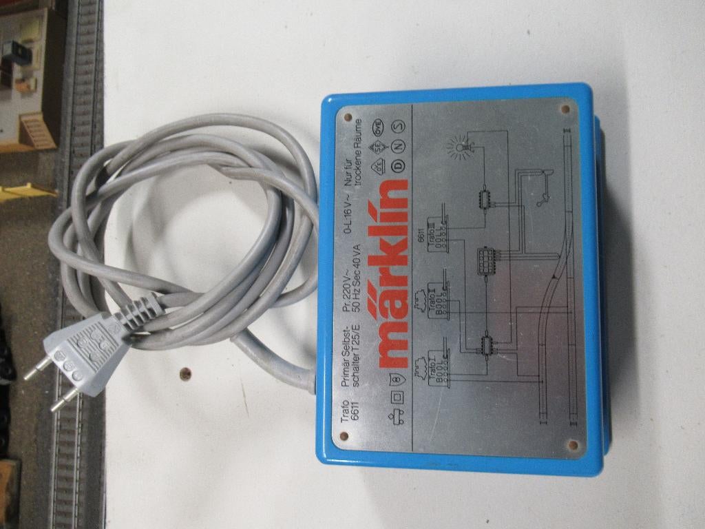 MARKLIN TRAFO 6611, Ophalen of Verzenden, Zo goed als nieuw, Analoog, Märklin