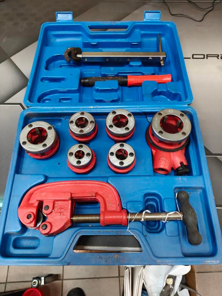 Filetage pack, Auto diversen, Autogereedschap, Ophalen