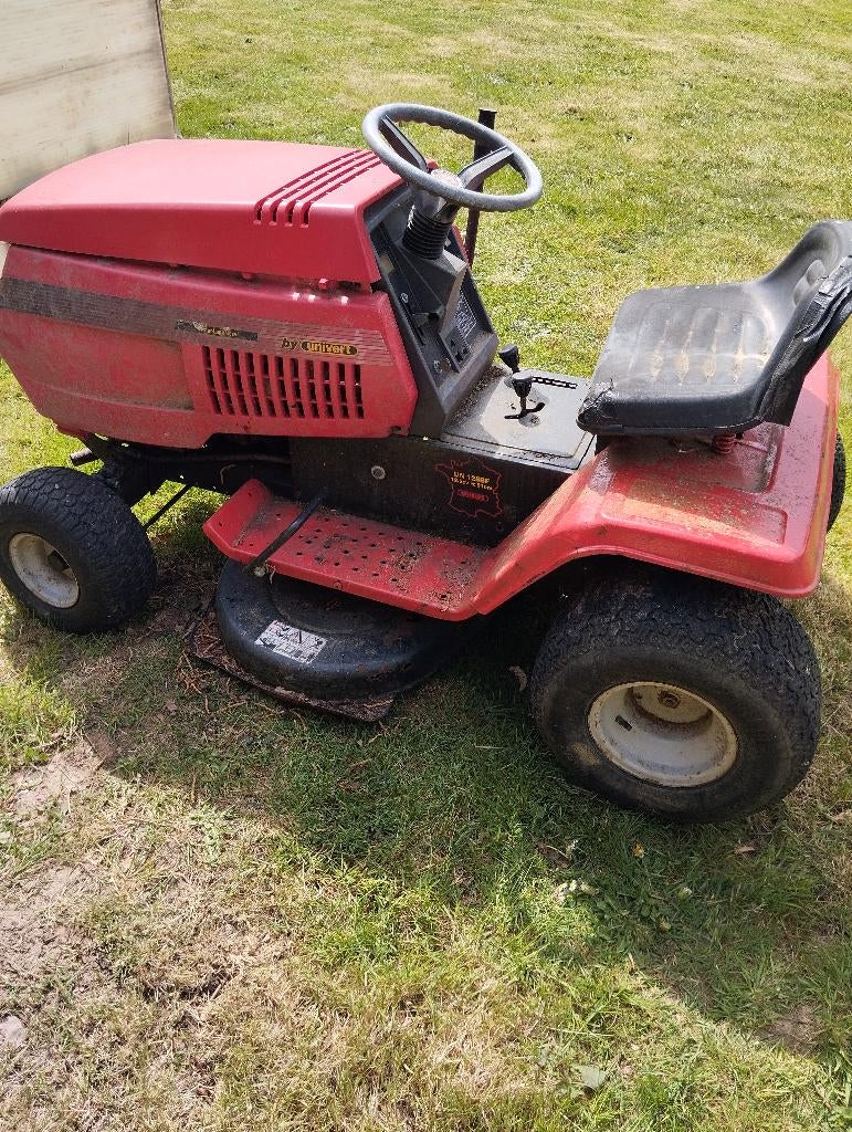 Tracteur tondeuse + Débroussailleuses, Jardin & Terrasse, Enlèvement, Utilisé, Fonction de mulching