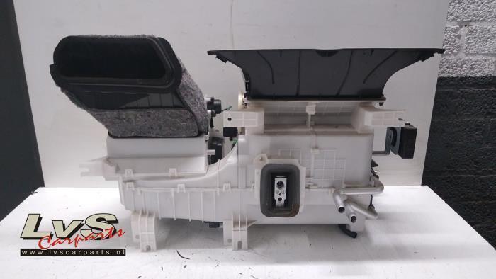 Kachelhuis van een Mitsubishi Outlander, Auto-onderdelen, Airco en Verwarming, Mitsubishi, Gebruikt, 3 maanden garantie, Ophalen of Verzenden