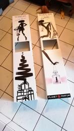 À donner 2  plv publicitaires guerlain petit robe noire, Enlèvement, Utilisé, Panneau publicitaire