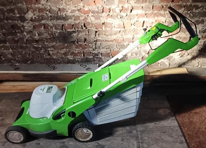 ​À vendre, tondeuse électrique de la marque premium VIKING, Tuin en Terras, Grasmaaiers, Zo goed als nieuw, Opvangbak, Ophalen