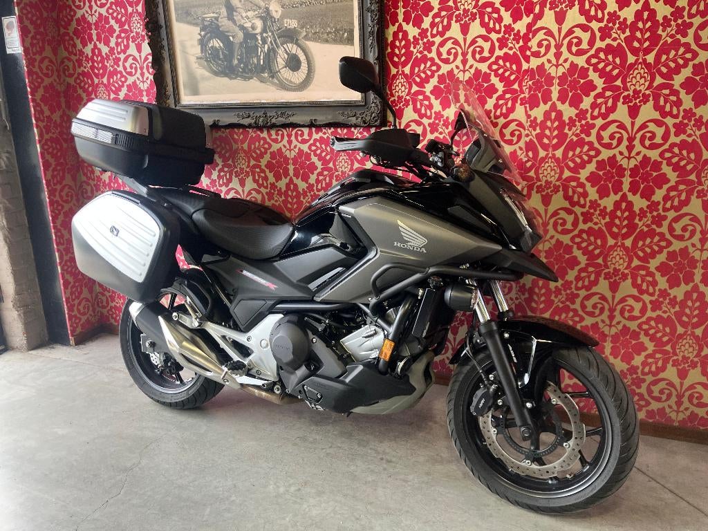 honda NC750X dct 2020 19600km met garantie, 750 cc, 2 cilinders, Nieuw, Motorrijbewijs A