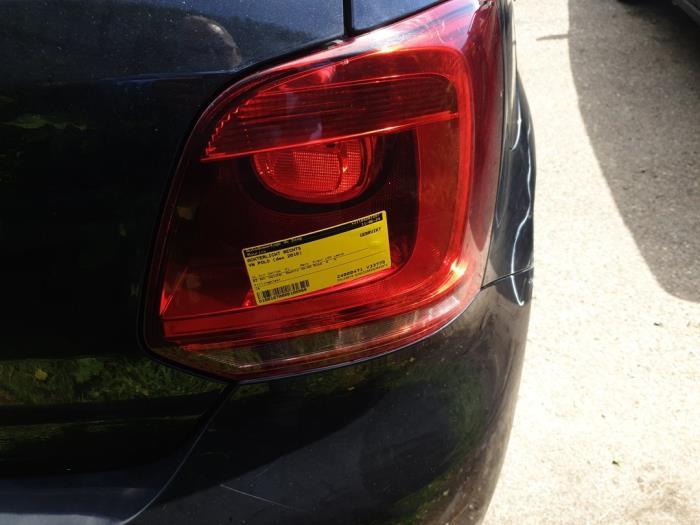Achterlicht rechts van een Volkswagen Polo, Auto-onderdelen, Verlichting, Volkswagen, Gebruikt, 3 maanden garantie, Ophalen of Verzenden