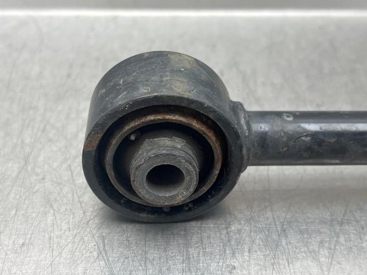 BRAS DE SUSPENSION ARRIÈRE DROIT INFERIEUR C-HR (X1,X5), Autos : Pièces & Accessoires, Suspension & Châssis, Toyota, Utilisé