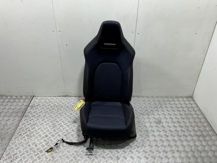 Siège gauche d'un Seat Ibiza (Ibiza 17-), Autos : Pièces & Accessoires, Utilisé, -, Seat, -