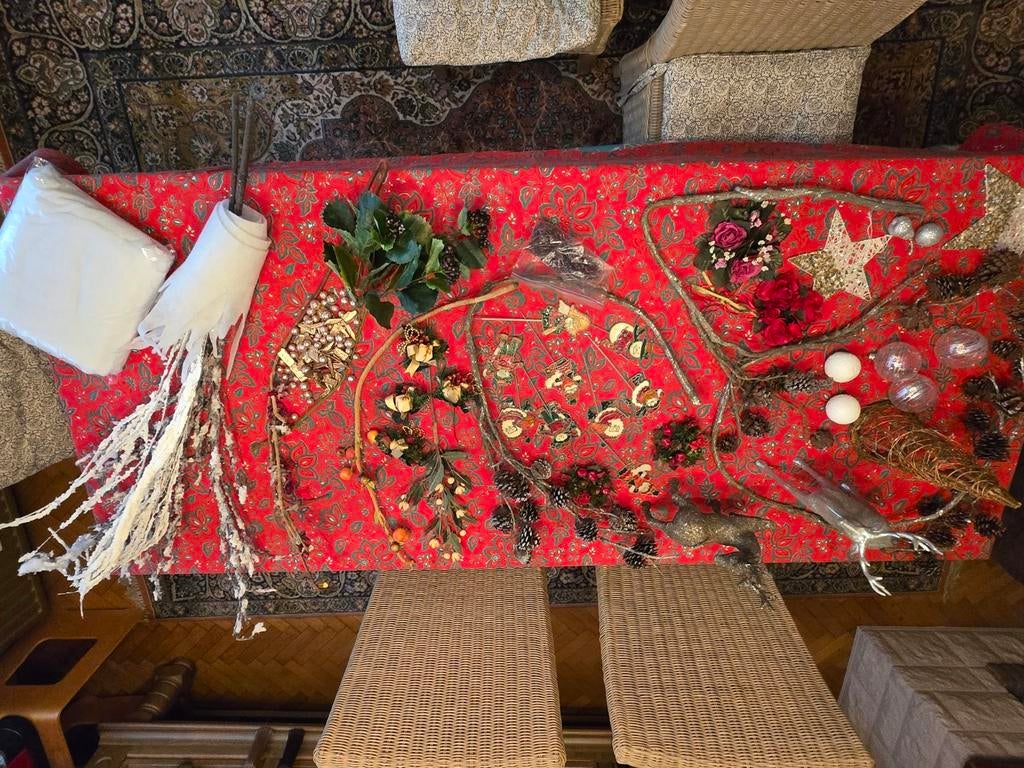 Alles wat op tafel ligt voor Kerstmis afkomstig van Uytsel, Diversen, Kerst, Ophalen of Verzenden, Zo goed als nieuw